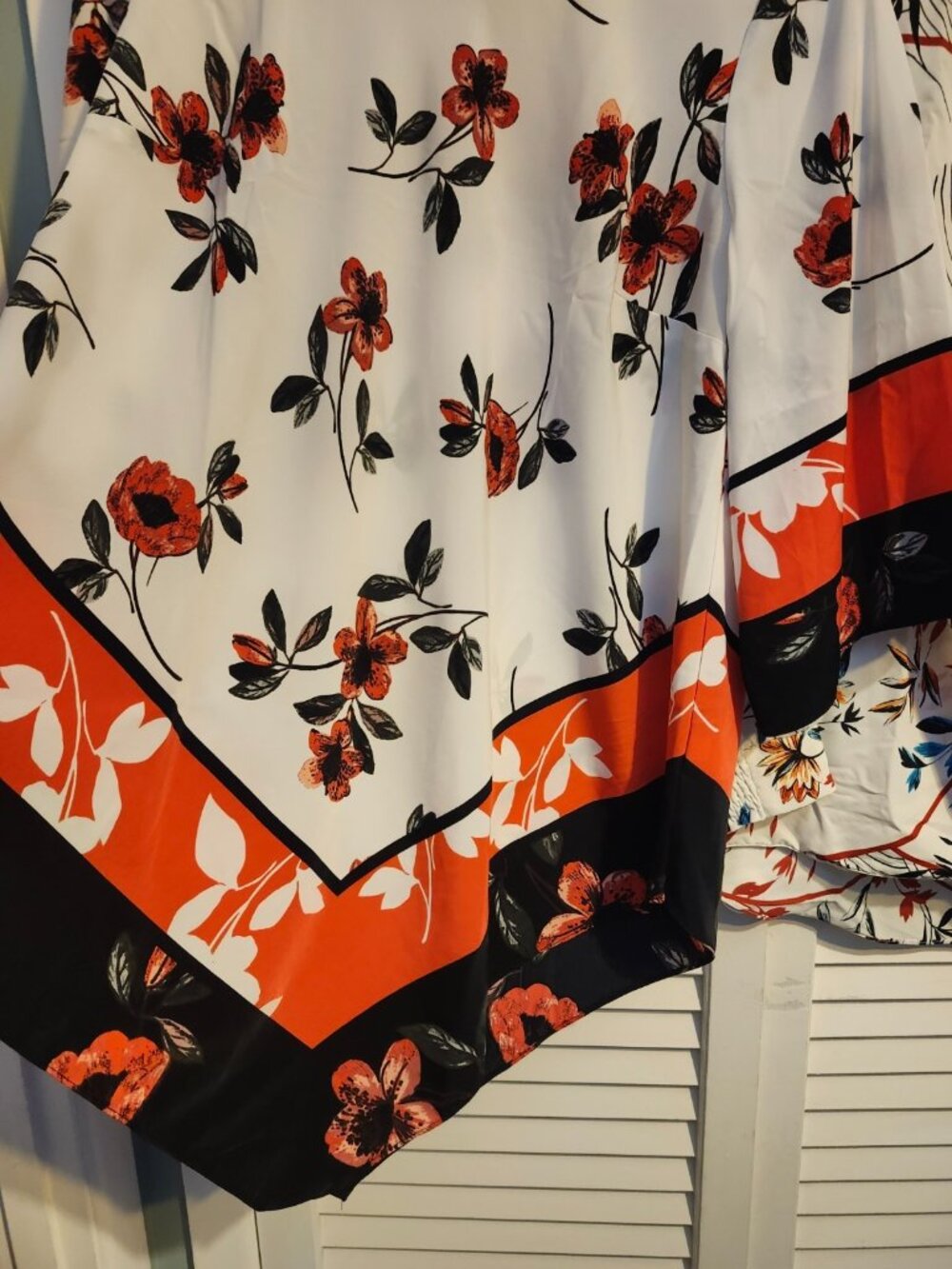 2- Alfani Sz 0X Womens White Floral Tops Plus Size Blouses Business Office - Picture 6 of 7